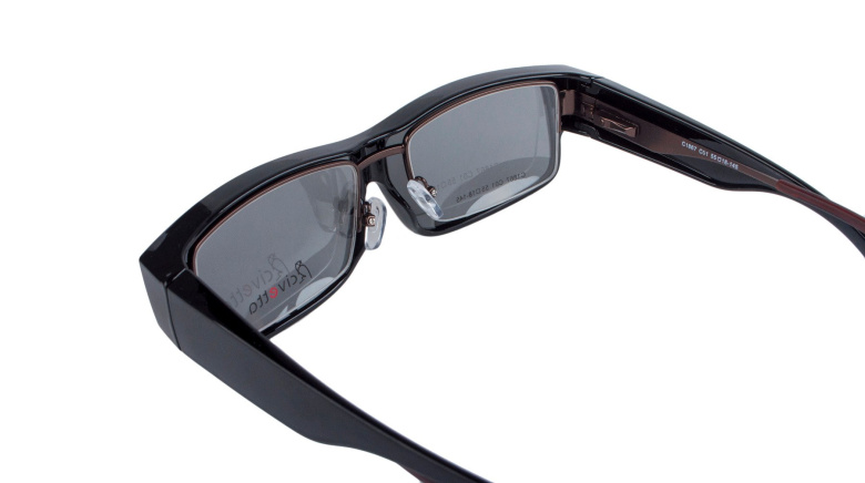 Zanzara Eyewear | Oprawy korekcyjne i Okulary